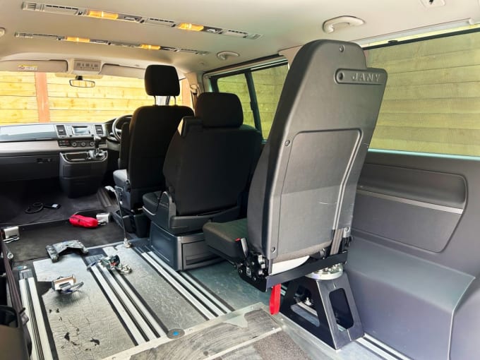 2025 Volkswagen Caravelle