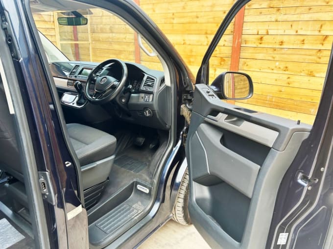 2025 Volkswagen Caravelle