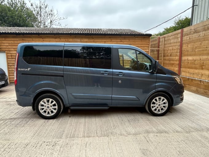 2025 Ford Tourneo Custom