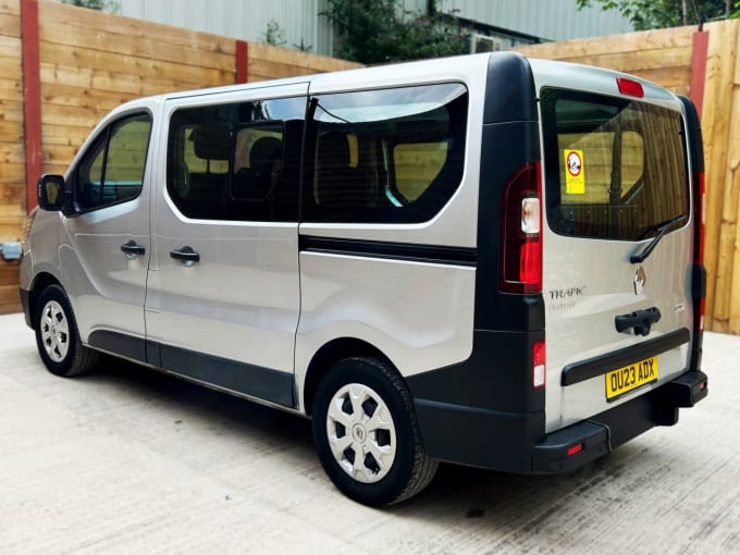 2025 Renault Trafic