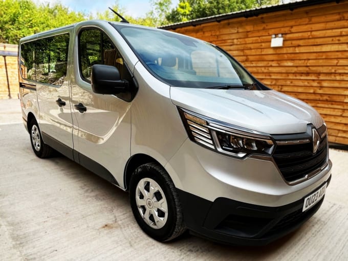 2025 Renault Trafic