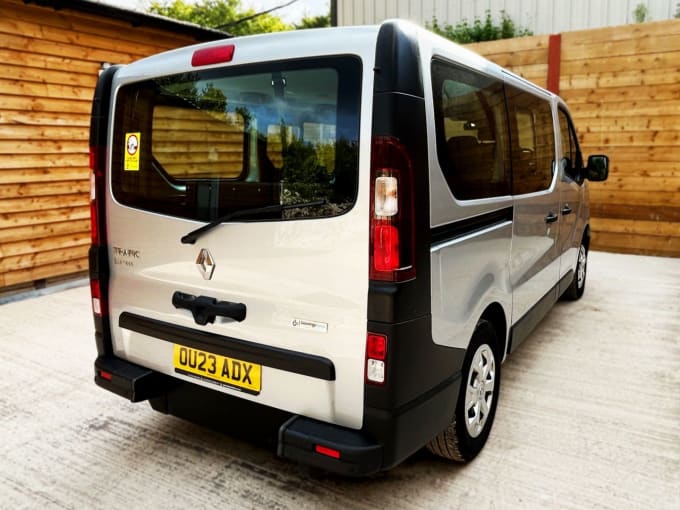 2025 Renault Trafic
