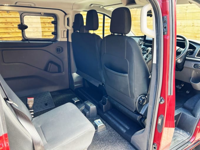 2025 Ford Tourneo Custom
