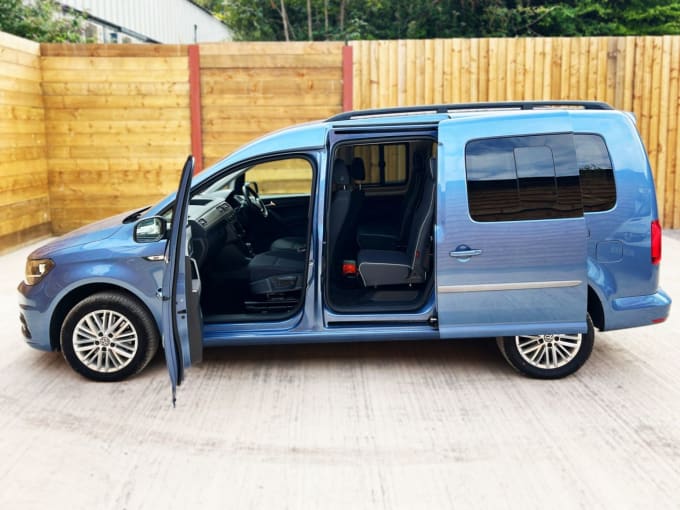2025 Volkswagen Caddy Maxi Life