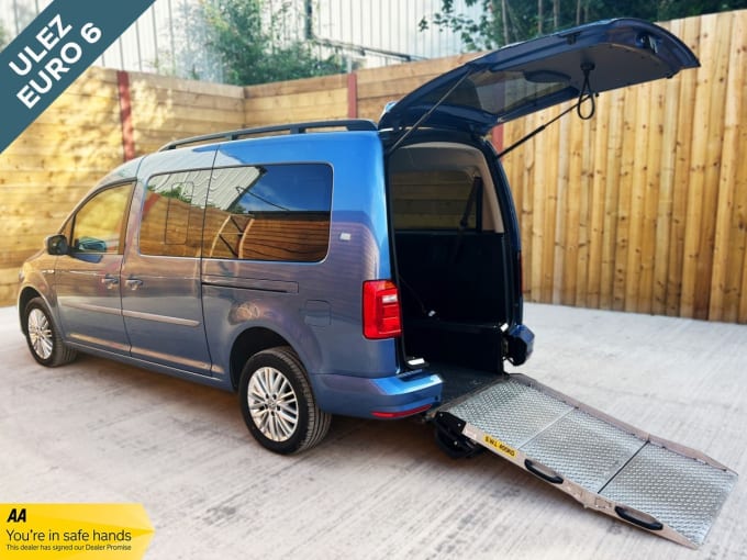 2025 Volkswagen Caddy Maxi Life