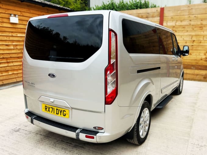 2025 Ford Tourneo Custom