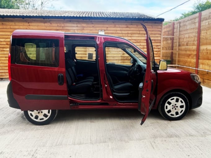 2025 Fiat Doblo