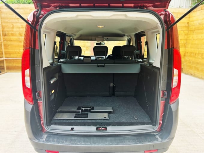 2025 Fiat Doblo