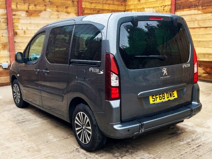 2025 Peugeot Partner Tepee