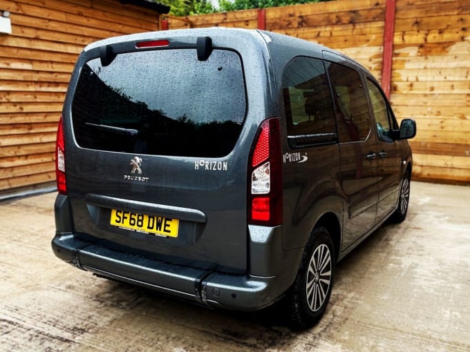 2025 Peugeot Partner Tepee