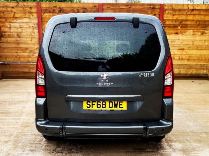 2025 Peugeot Partner Tepee