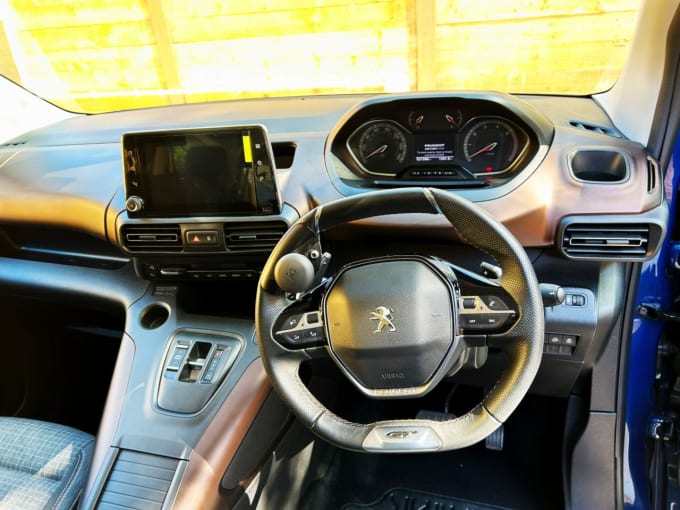 2024 Peugeot Rifter