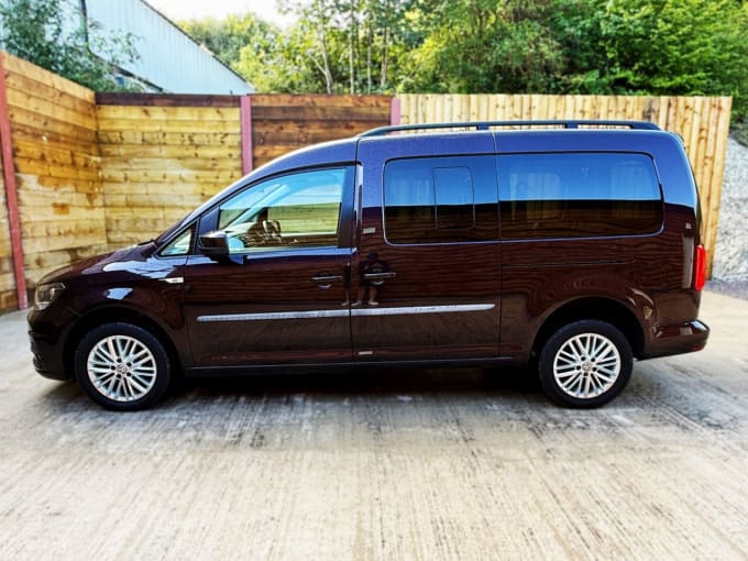2025 Volkswagen Caddy Maxi Life