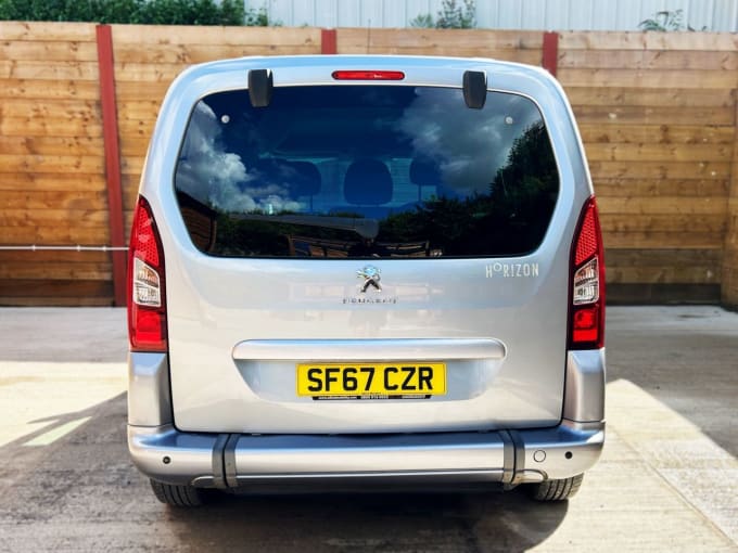 2018 Peugeot Partner Tepee