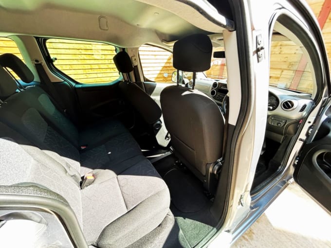 2018 Peugeot Partner Tepee