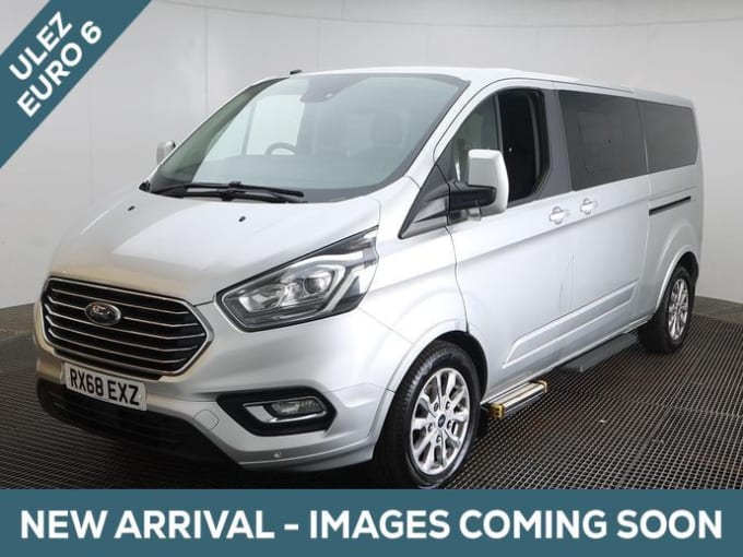 2025 Ford Tourneo Custom