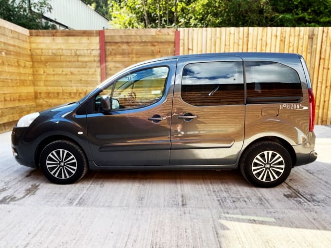 2025 Peugeot Partner Tepee