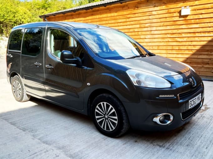 2025 Peugeot Partner Tepee