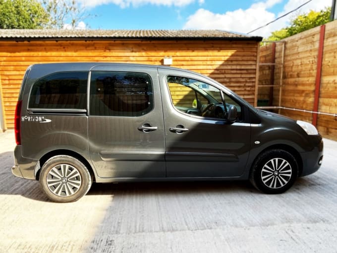 2025 Peugeot Partner Tepee