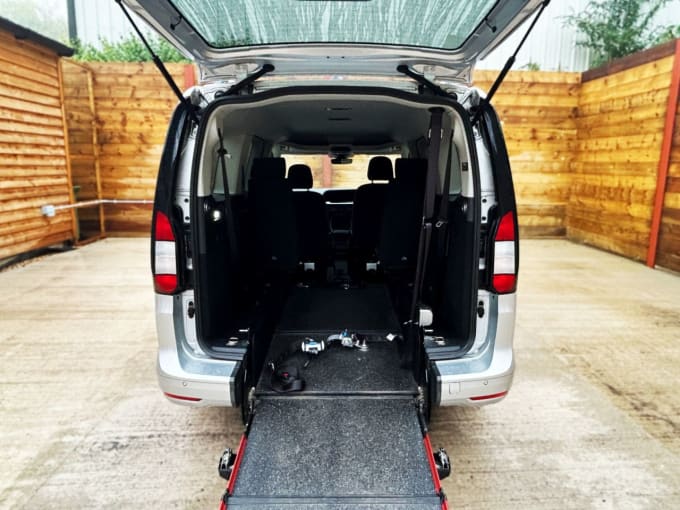 2023 Ford Grand Tourneo Connect