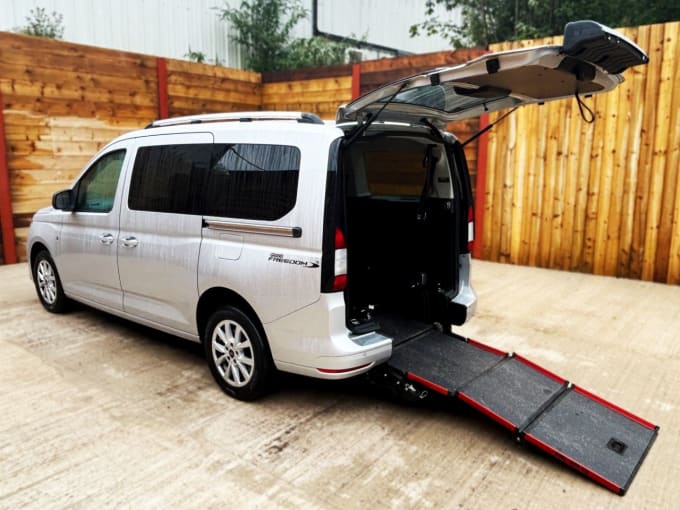 2023 Ford Grand Tourneo Connect