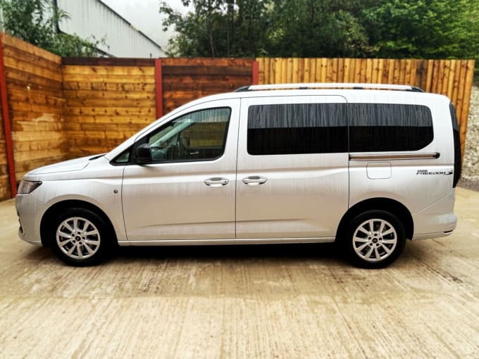 2023 Ford Grand Tourneo Connect