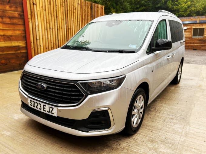 2023 Ford Grand Tourneo Connect