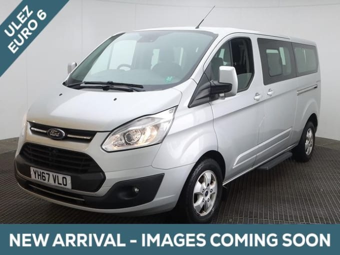 2025 Ford Tourneo Custom