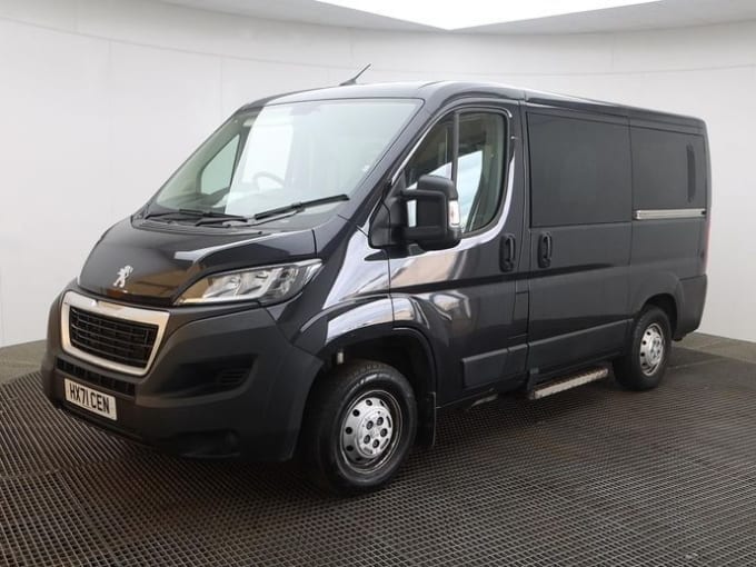 2025 Peugeot Boxer