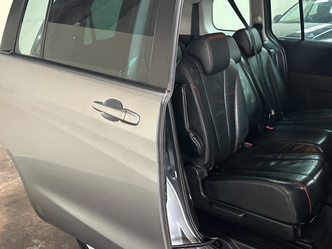 2025 Mazda Mazda5