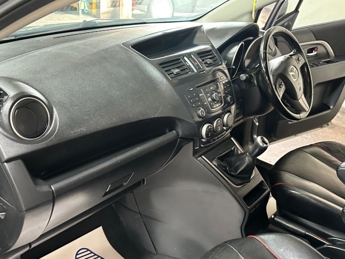 2025 Mazda Mazda5
