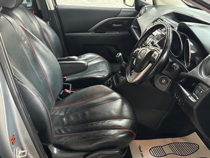 2025 Mazda Mazda5