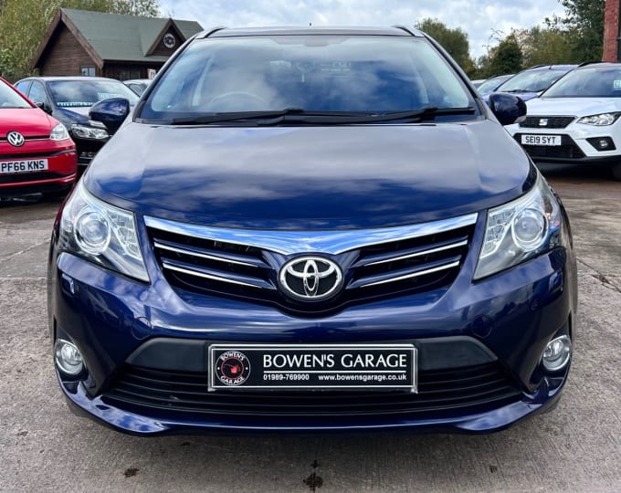 2024 Toyota Avensis