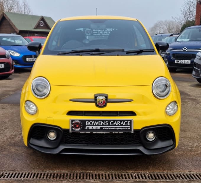 2025 Abarth 595