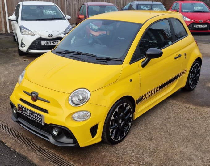 2025 Abarth 595