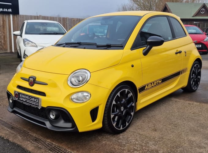 2025 Abarth 595