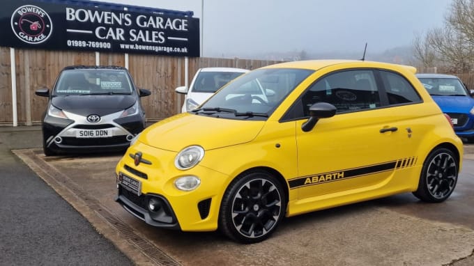 2025 Abarth 595