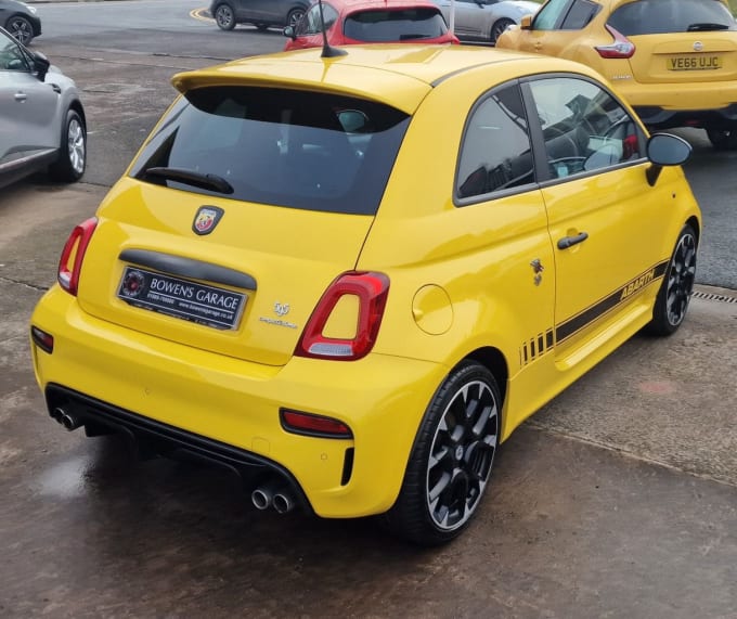 2025 Abarth 595