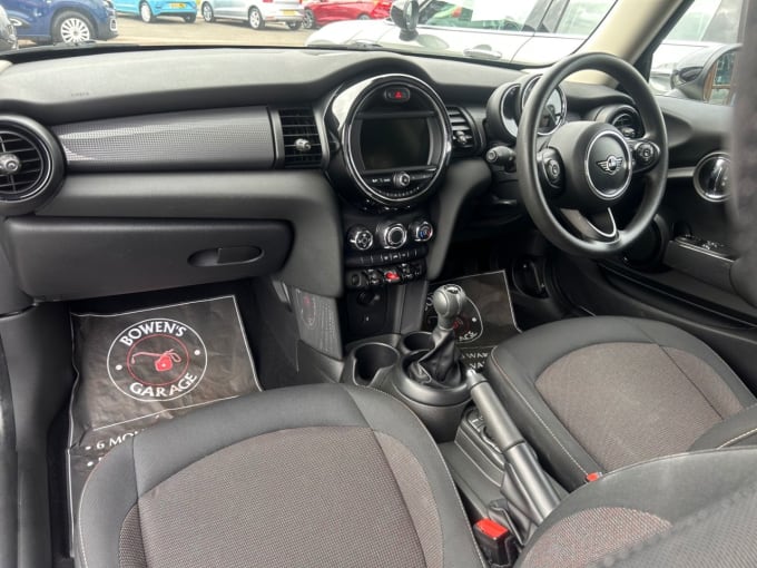 2025 Mini Hatch
