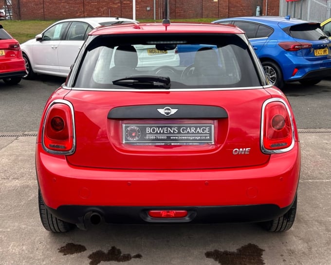 2025 Mini Hatch