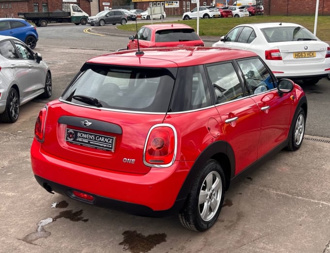 2025 Mini Hatch