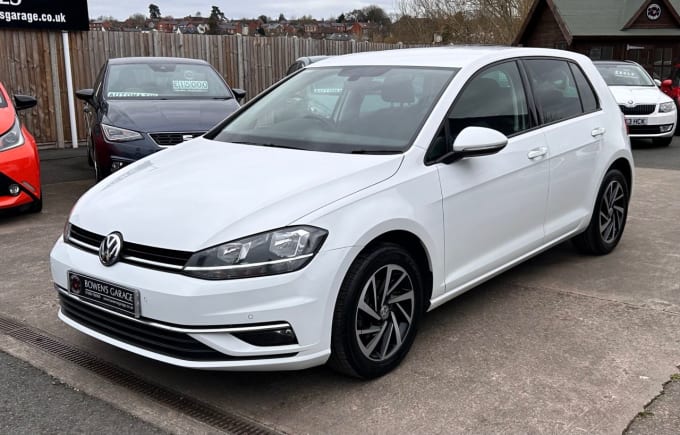 2025 Volkswagen Golf
