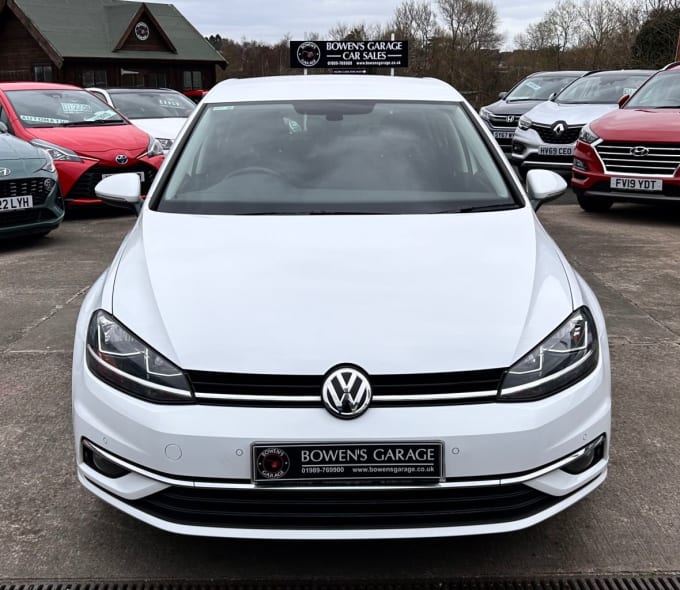 2025 Volkswagen Golf