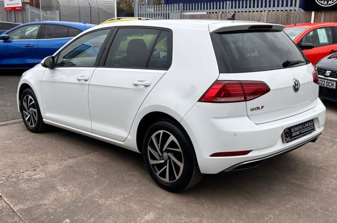 2025 Volkswagen Golf