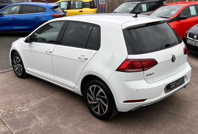 2025 Volkswagen Golf