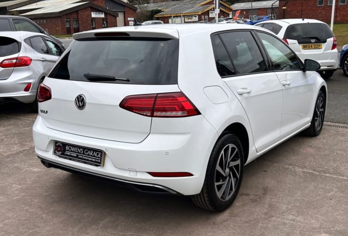 2025 Volkswagen Golf