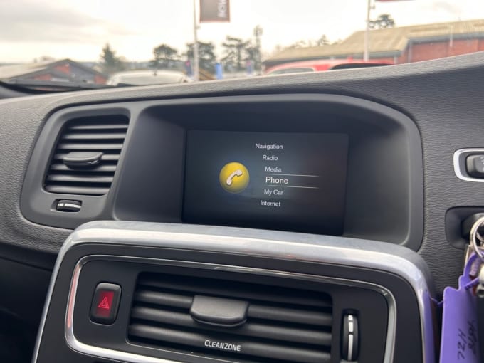 2025 Volvo S60