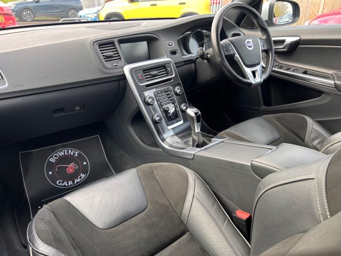 2025 Volvo S60