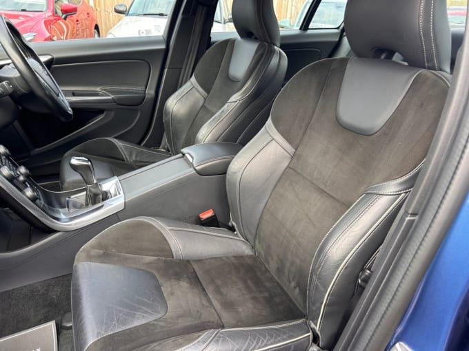 2025 Volvo S60