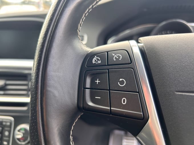 2025 Volvo S60